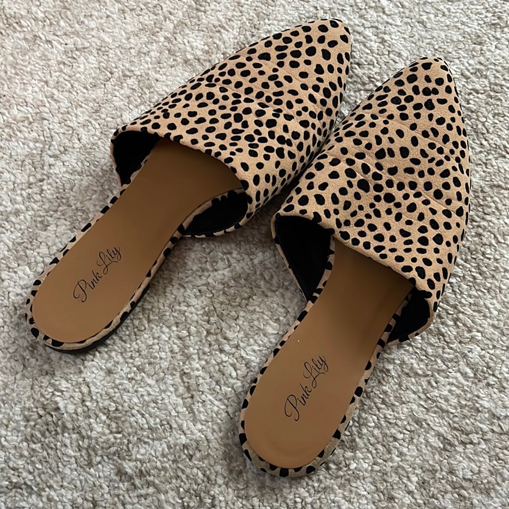 Pink Lily Cheetah Mules